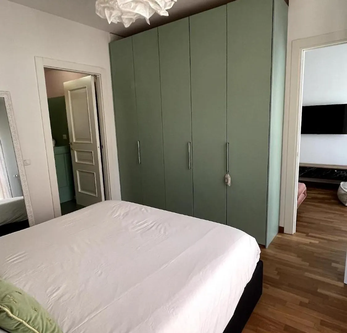 Bocconi 1-Bdr With All Comforts Milan