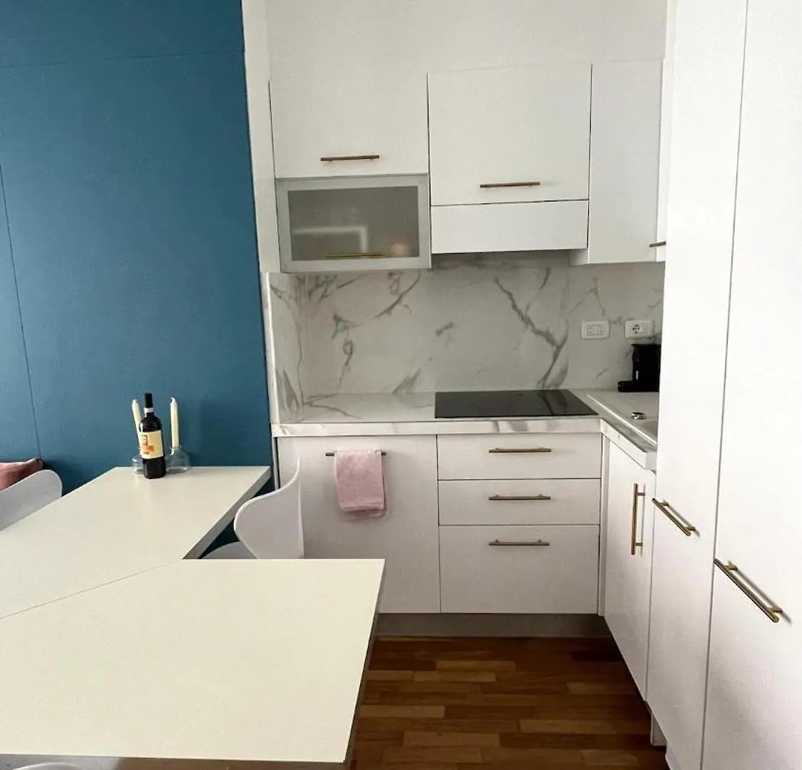 Bocconi 1-Bdr With All Comforts Milan Italy